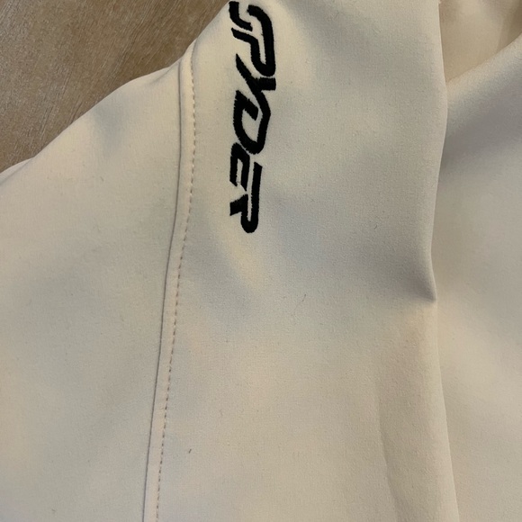 Spyder Women's Ski Jacket in Cream - Picture 4 of 9